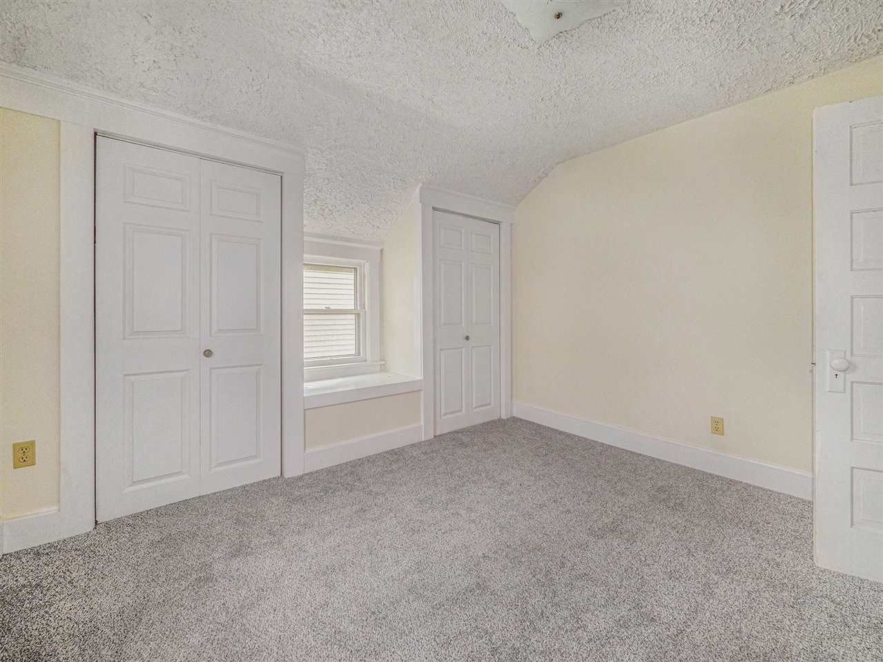 1316 Rhodes Street Jackson, MI 49202 - Photo 4 of 25 Photo 6