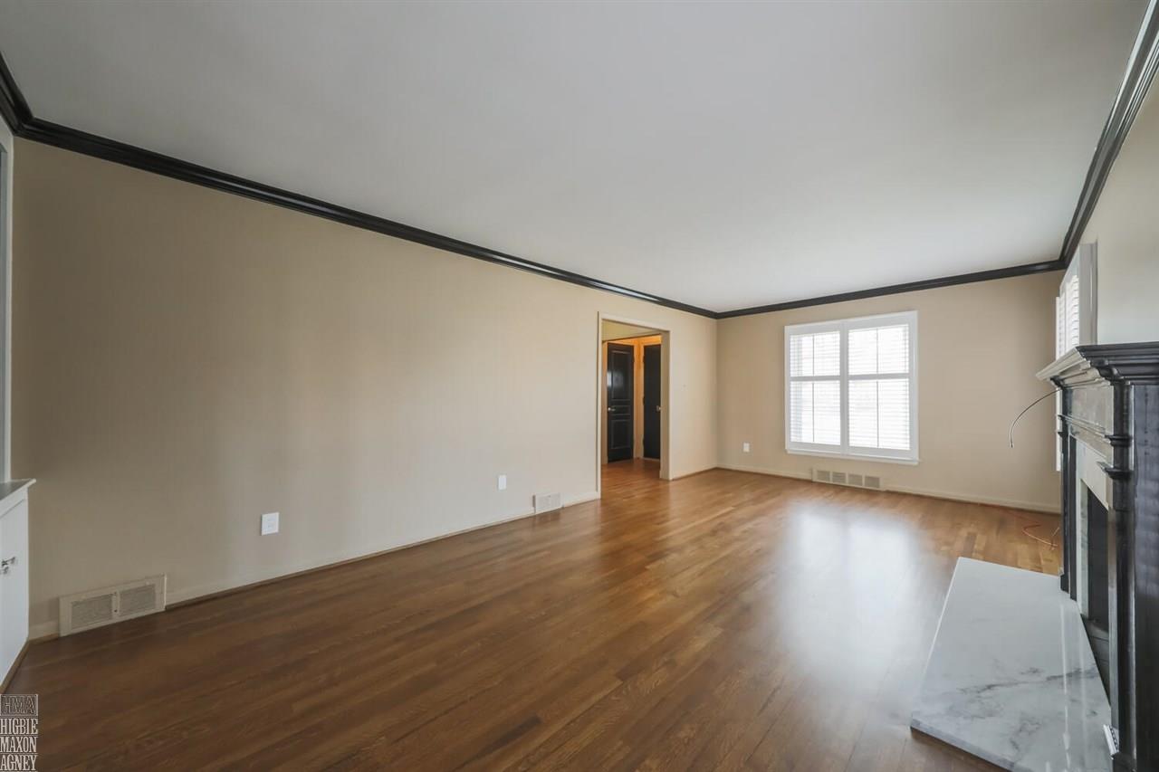 162 Fisher Road Grosse Pointe Farms, MI 48230 - Photo 12 of 39