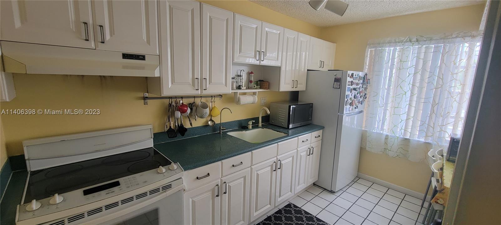6901 Cypress Road, Unit C16 Plantation, FL 33317 - Photo 13 of 30 Gallery Image 13
