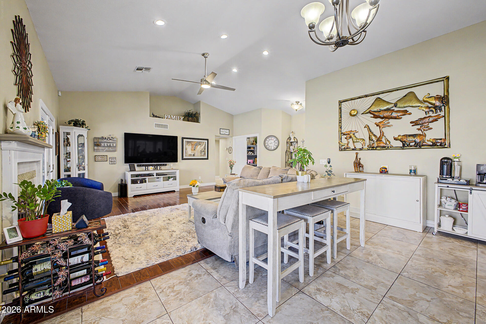 816 East Grandview Road Phoenix, AZ 85022 - Photo 14 of 36 Gallery Image 14