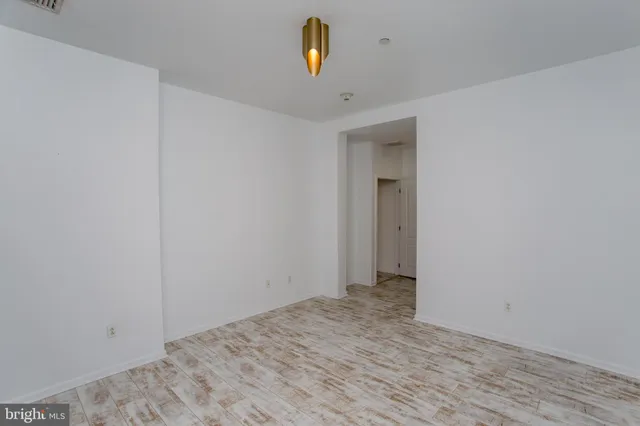 a bathroom with a bath tub