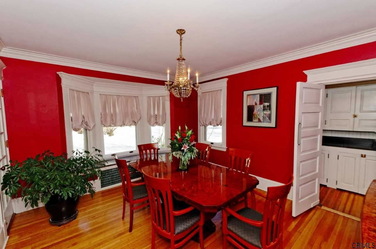 1124 Avon Road Schenectady, NY 12308 - Photo 8 of 25 Photo 8
