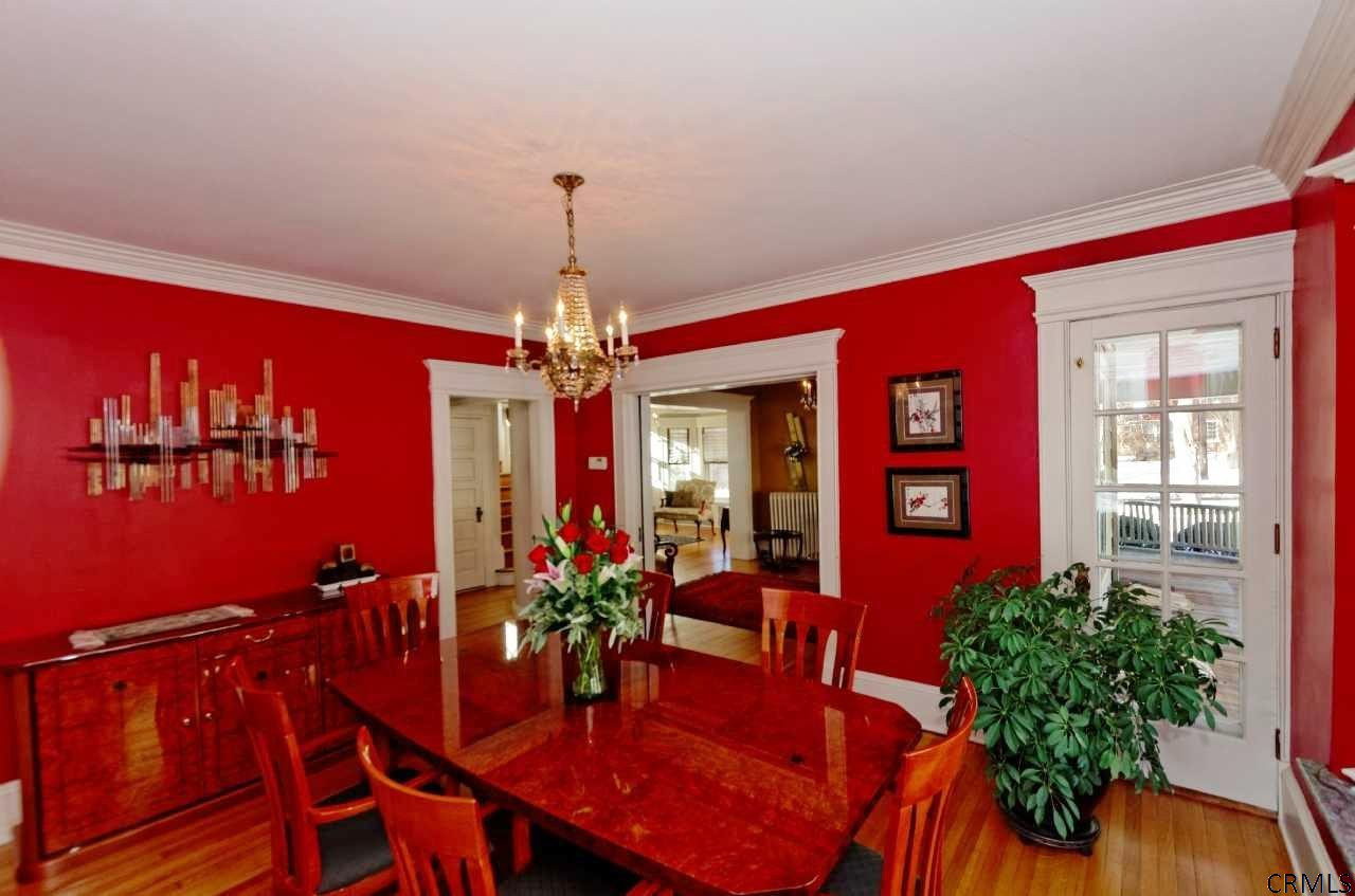 1124 Avon Road Schenectady, NY 12308 - Photo 9 of 25 Photo 9