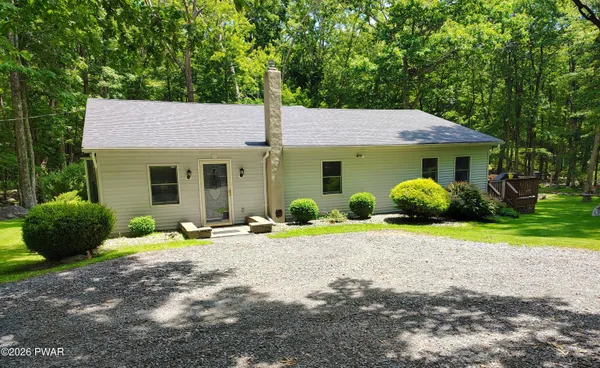 $264,000 | 327 Rock Oak Road, Dingmans Ferry, PA 18328