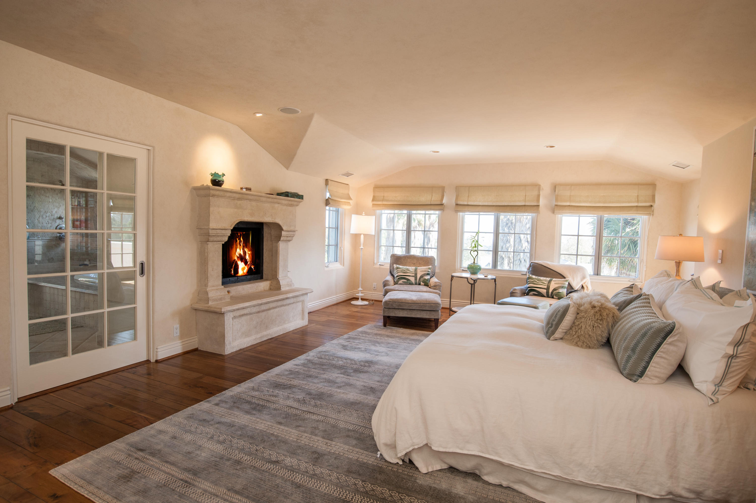 285 Toro Canyon Road Carpinteria, CA 93013 - Photo 12 of 26 Master Bedroom