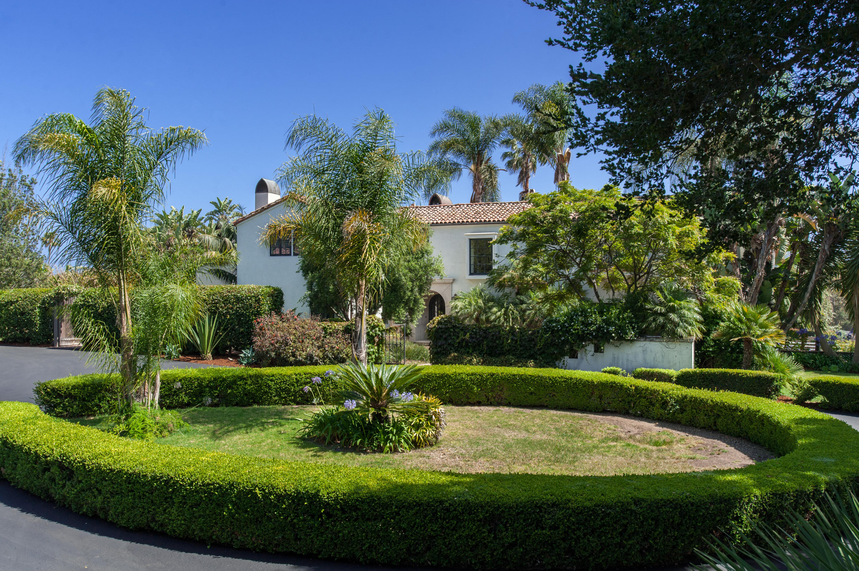 285 Toro Canyon Road Carpinteria, CA 93013 - Photo 2 of 26 Front