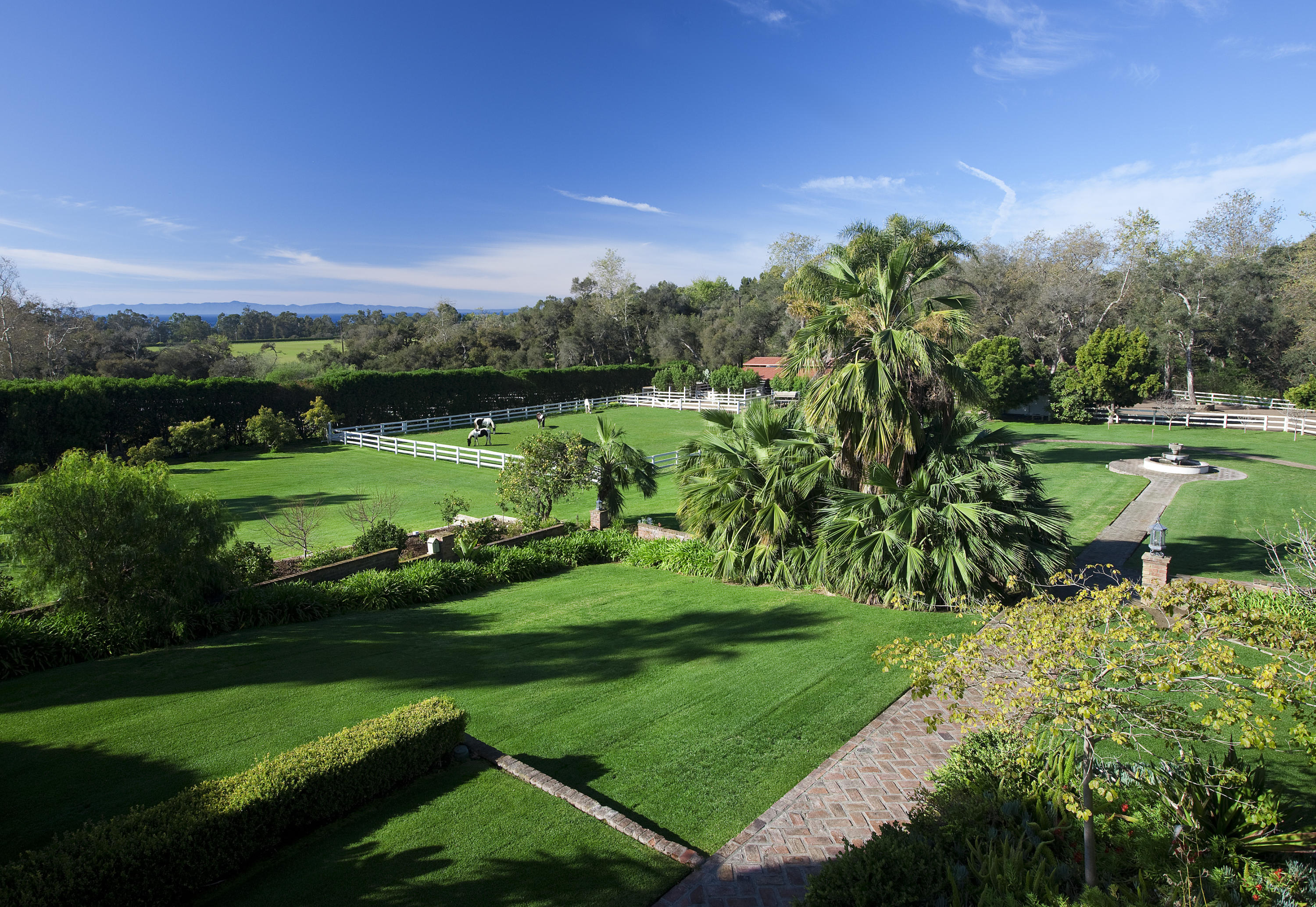 285 Toro Canyon Road Carpinteria, CA 93013 - Photo 22 of 26 Yard