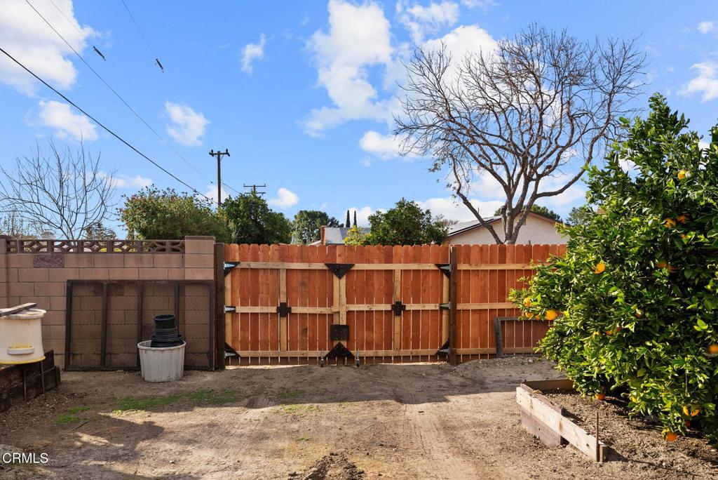 2820 Rock Street Simi Valley, CA 93065 - Photo 33 of 39