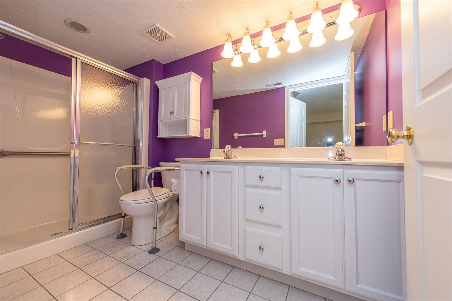 833 Neeb Road, Unit 1 Cincinnati, OH 45233 - Photo 9 of 26 Gallery Image 9