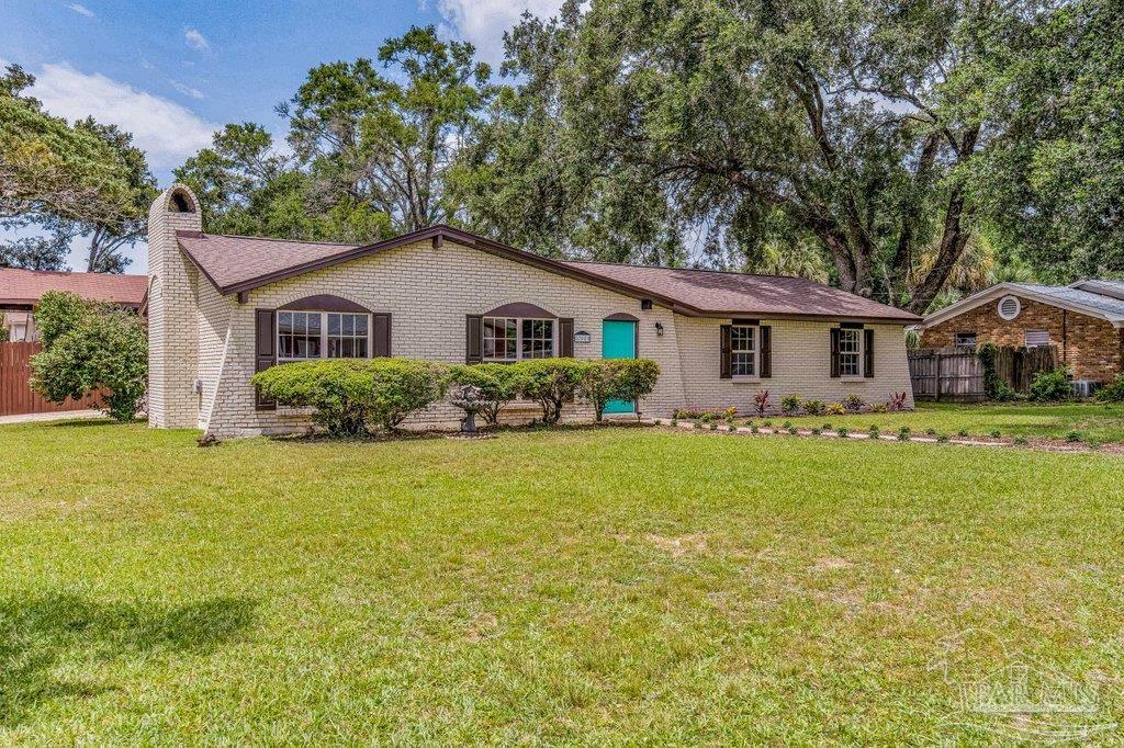 705 Lexington Road Pensacola, FL 32514 - Photo 7 of 43 Gallery Image 7
