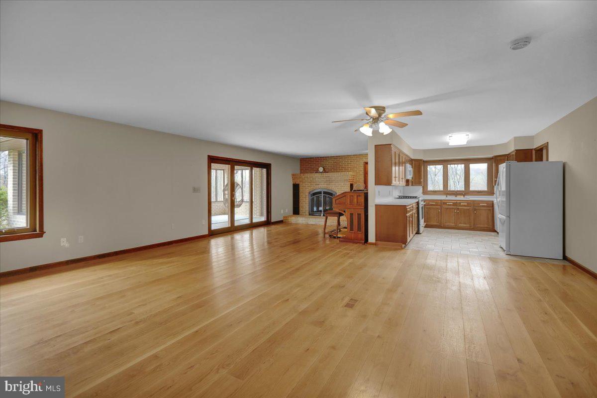 133 Old Company Road Barto, PA 19504 - Photo 6 of 41 Gallery Image 6