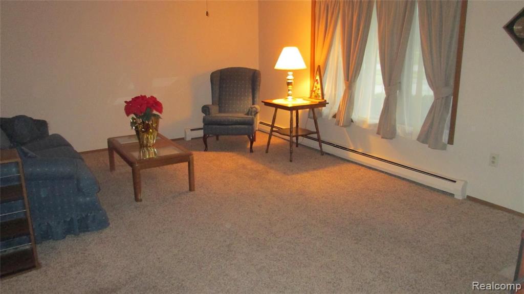 1690 South Boulevard Rochester, MI 48309 - Photo 11 of 24