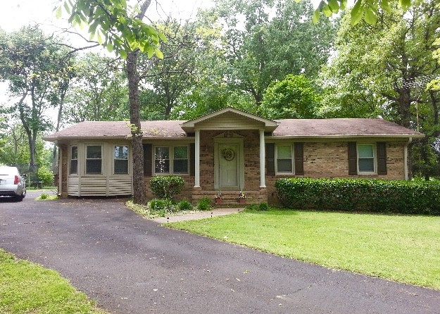 340 Jim Courtney Road Portland, TN 37148 - Photo 1 of 1
