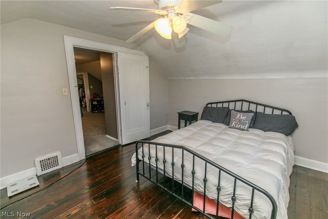3516 Attica Road Cleveland, OH 44111 - Photo 21 of 27 Second floor bedroom.