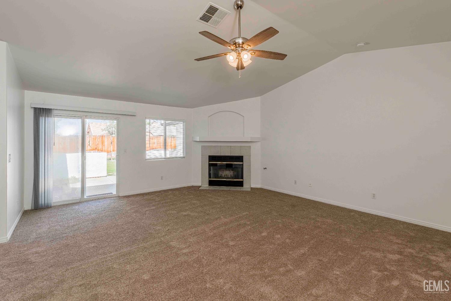 Undisclosed Address Bakersfield, CA 93312 - Photo 11 of 40 Gallery Image 11
