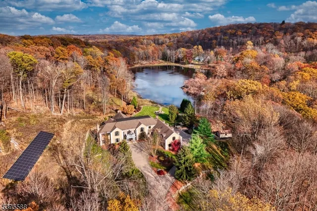 $2,988,000 | 305 Green Road, Sparta, NJ 07871