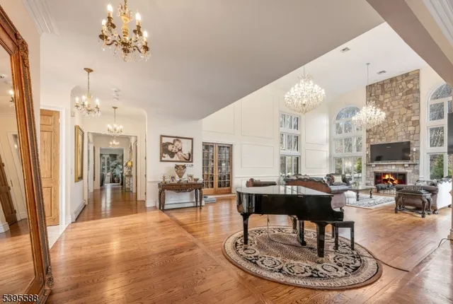 $2,988,000 | 305 Green Road, Sparta, NJ 07871