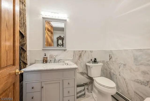 $2,988,000 | 305 Green Road, Sparta, NJ 07871