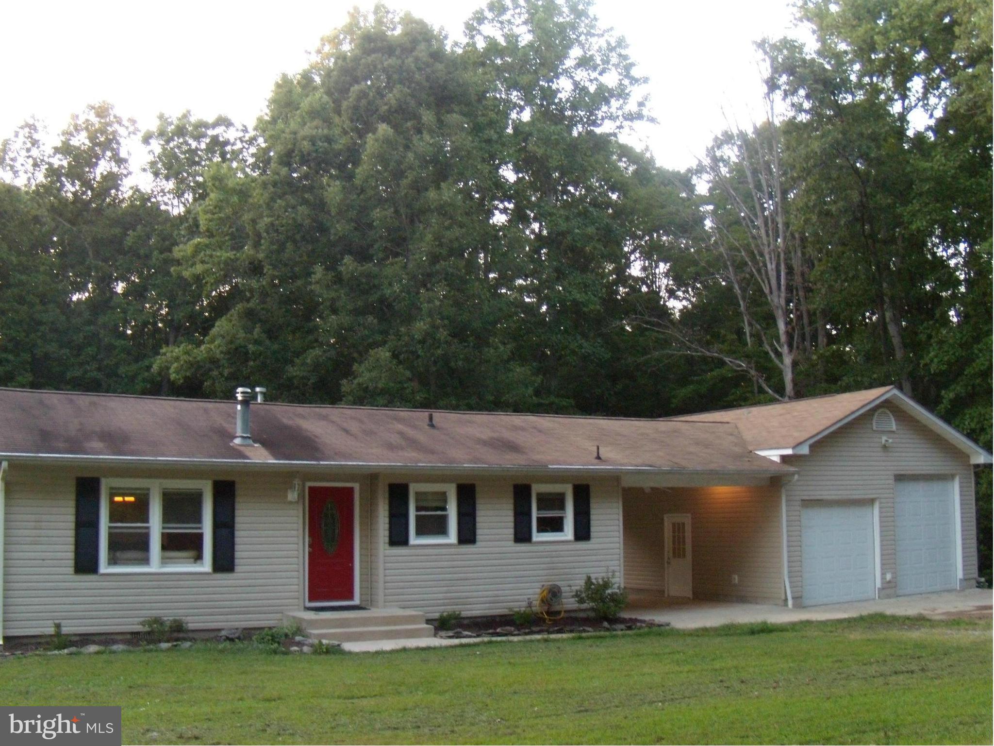 10032 Talley Road Spotsylvania, VA 22553 - Photo 2 of 15 Exterior (Front)