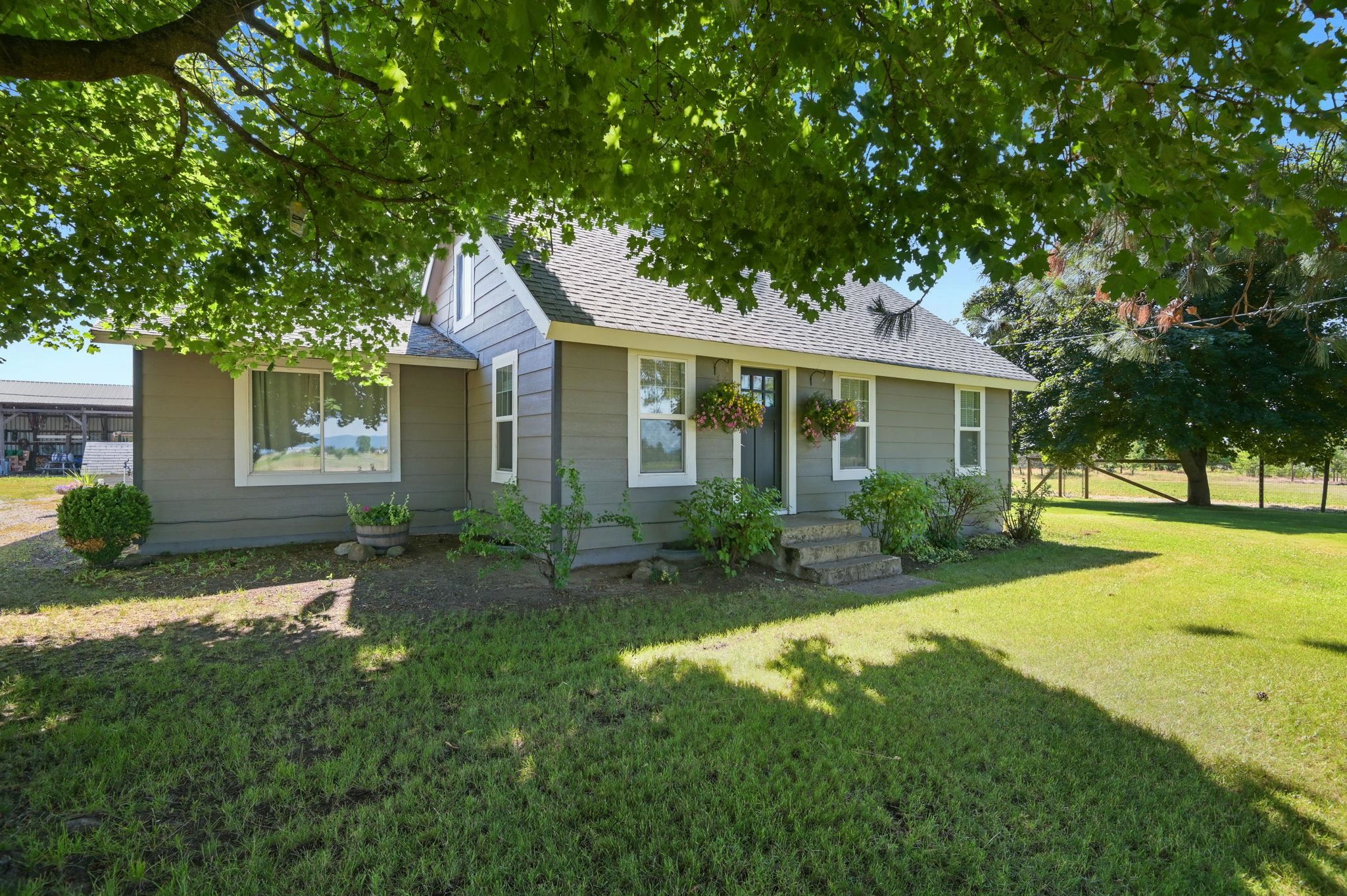 39110 North Sherman Road Deer Park, WA 99006 - Photo 10 of 48 Gallery Image 10