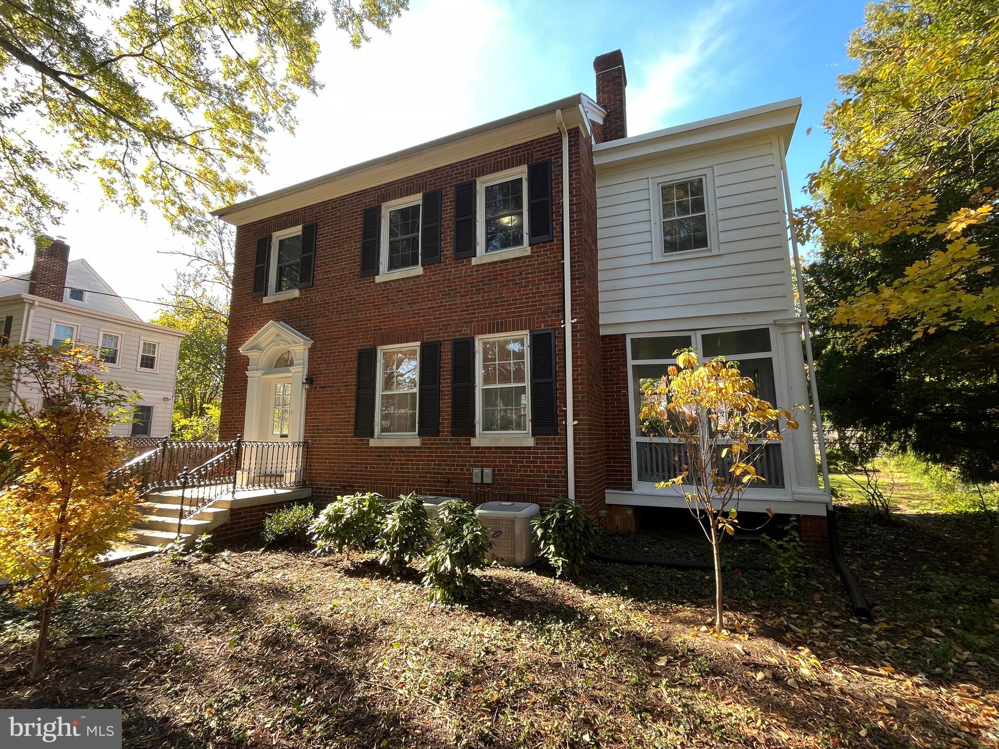 5316 Reno Road Northwest Washington, DC 20015 - Photo 3 of 70 Gallery Image 3