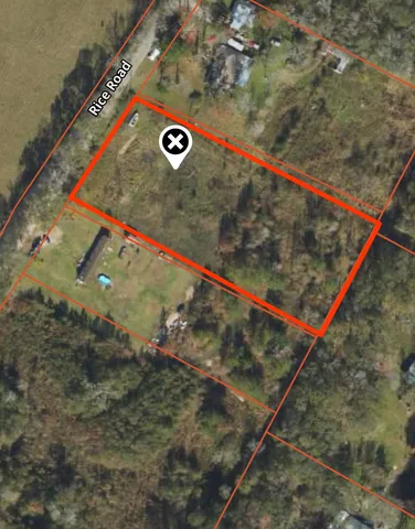 a view of a yard with pool