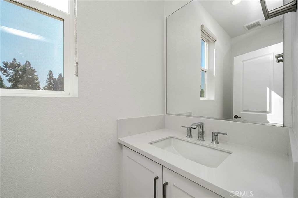 1002 Citron Road Fullerton, CA 92833 - Photo 11 of 40 Gallery Image 11