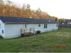 1259 Harbin Road Dandridge, TN 37725 - Photo 4 of 8 Photo 4