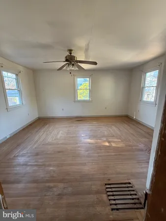 $99,999 | 444 Main Street, Dorchester, NJ 08316