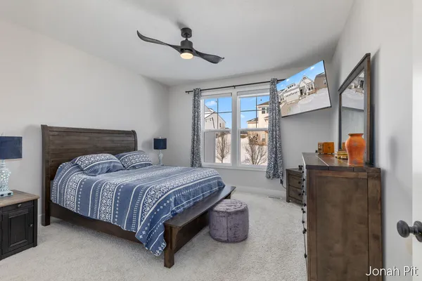 $449,900 | 3093 Brayridge Drive, Jenison, MI 49428