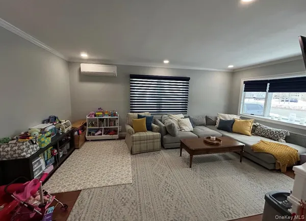 $4,350 | 433 West Park Avenue, Unit 1, Long Beach, NY 11561