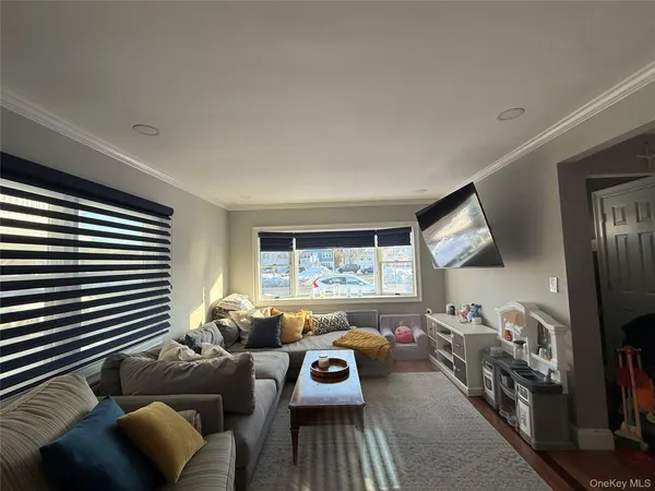 $4,350 | 433 West Park Avenue, Unit 1, Long Beach, NY 11561