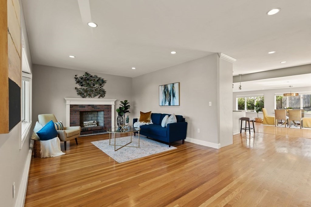 6 Frances Road Lexington, MA 02421 - Photo 4 of 42