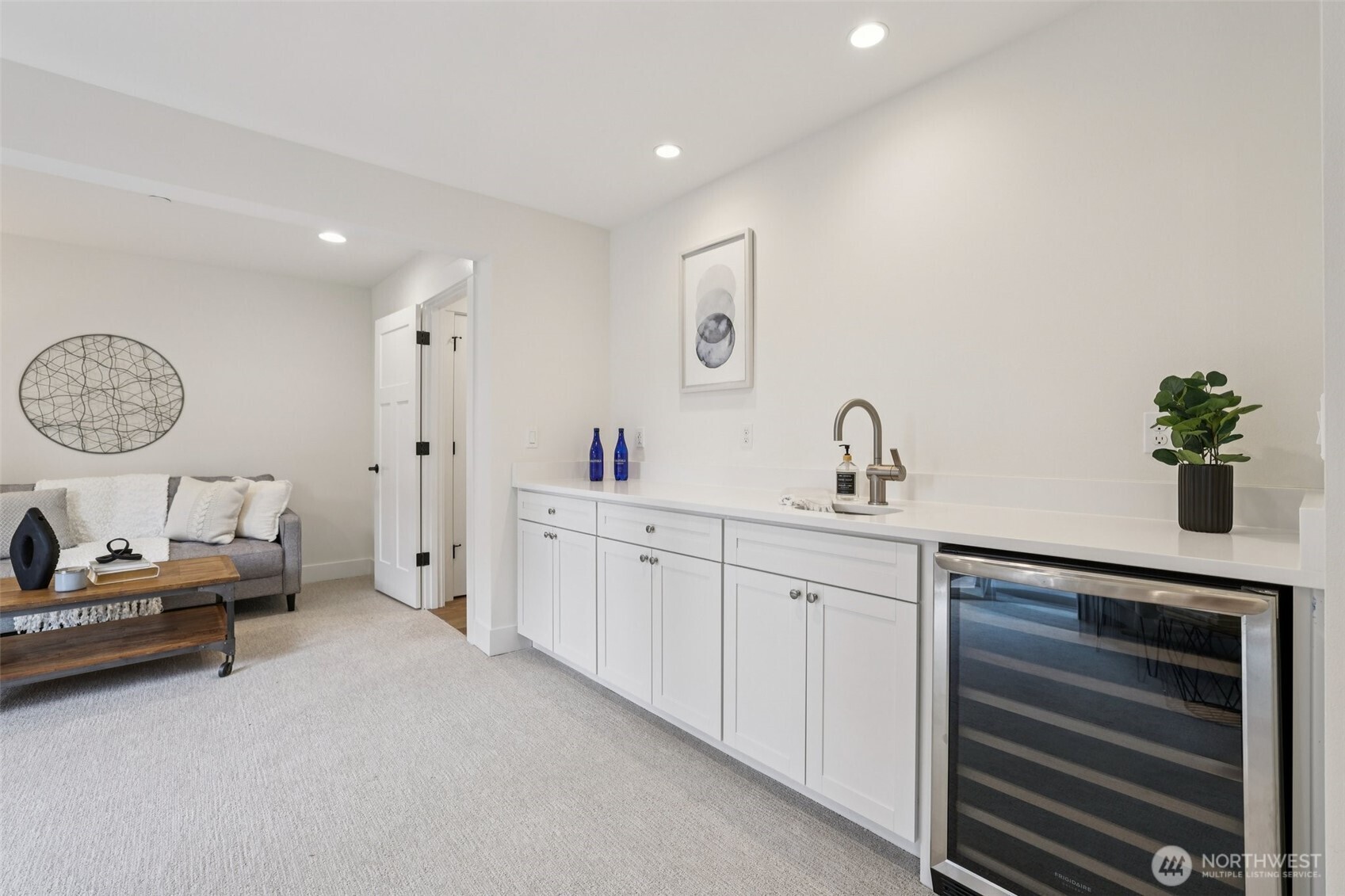14 160th Place Southeast Bothell, WA 98012 - Photo 32 of 39 a spacious bathroom with a double vanity sink and a mirror