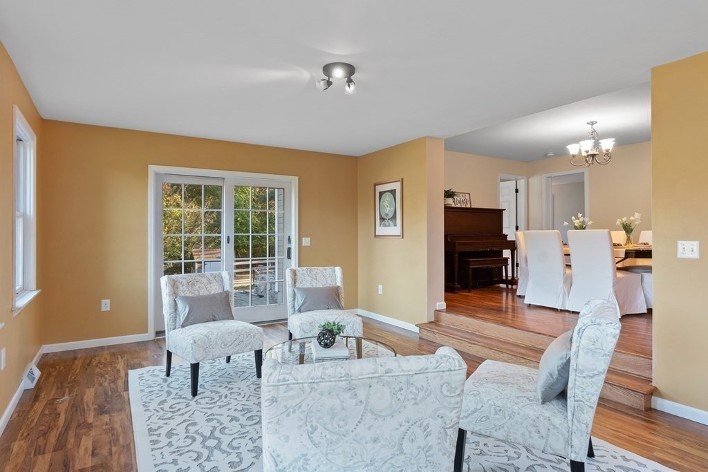 84 Sampson Road Bolton, MA 01740 - Photo 12 of 41