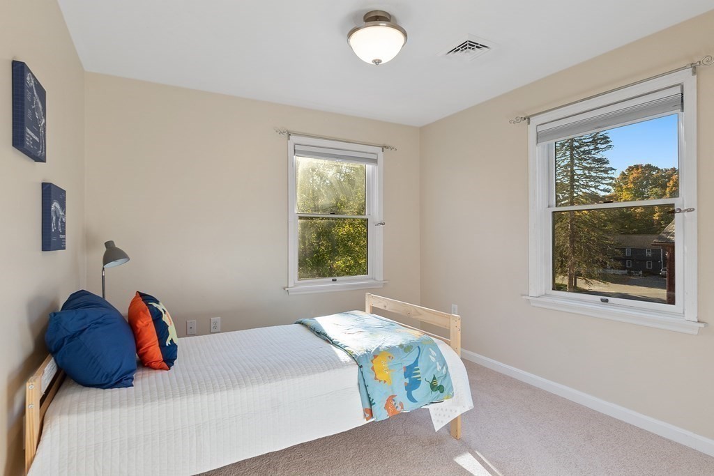 84 Sampson Road Bolton, MA 01740 - Photo 21 of 41