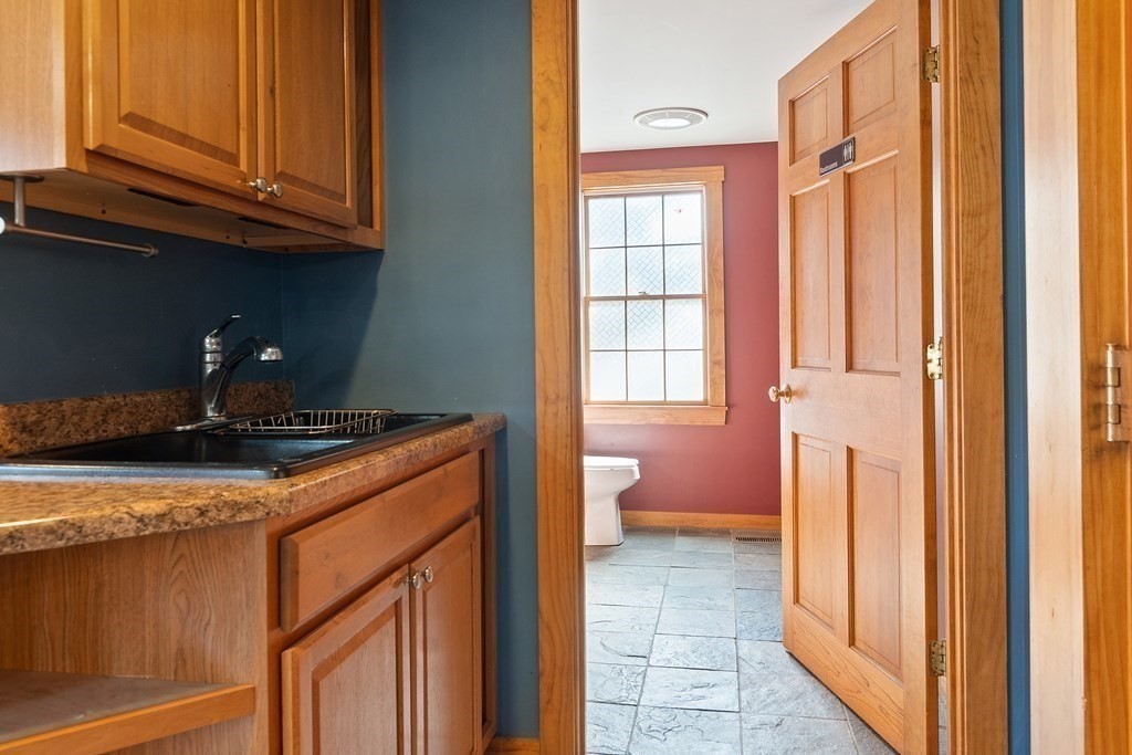 84 Sampson Road Bolton, MA 01740 - Photo 27 of 41