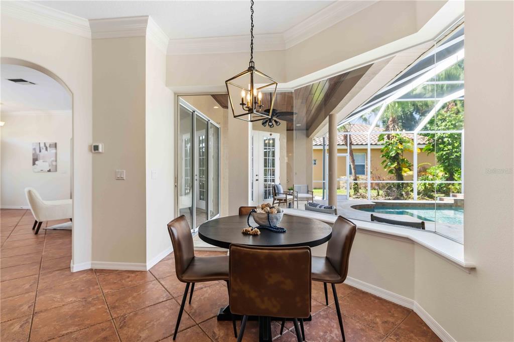 4742 Old Farm Road Sarasota, FL 34233 - Photo 18 of 49 Gallery Image 18