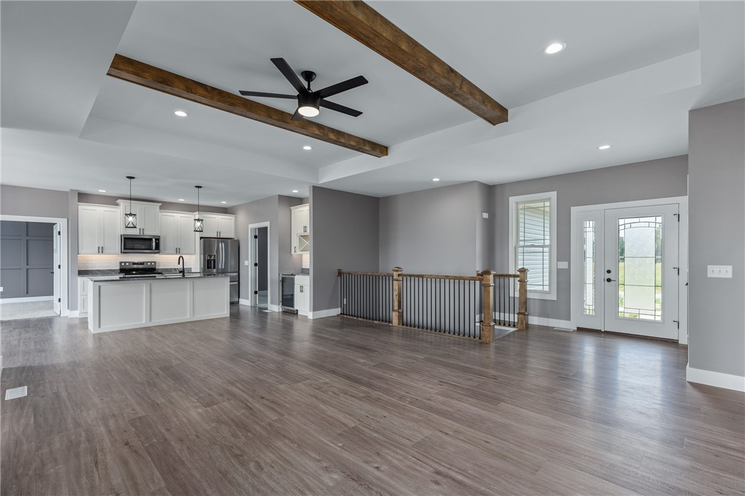 13241 Country Club Road Effingham, IL 62401 - Photo 6 of 41 Gallery Image 6