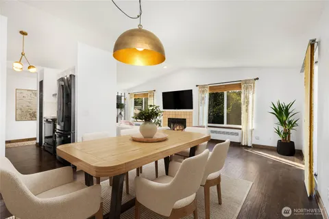 $379,000 | 1235 Southwest 132nd Lane, Unit 931, Burien, WA 98146