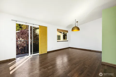 a view of a hallway with a closet