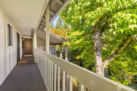 $379,000 | 1235 Southwest 132nd Lane, Unit 931, Burien, WA 98146