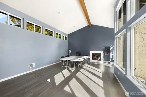 $379,000 | 1235 Southwest 132nd Lane, Unit 931, Burien, WA 98146