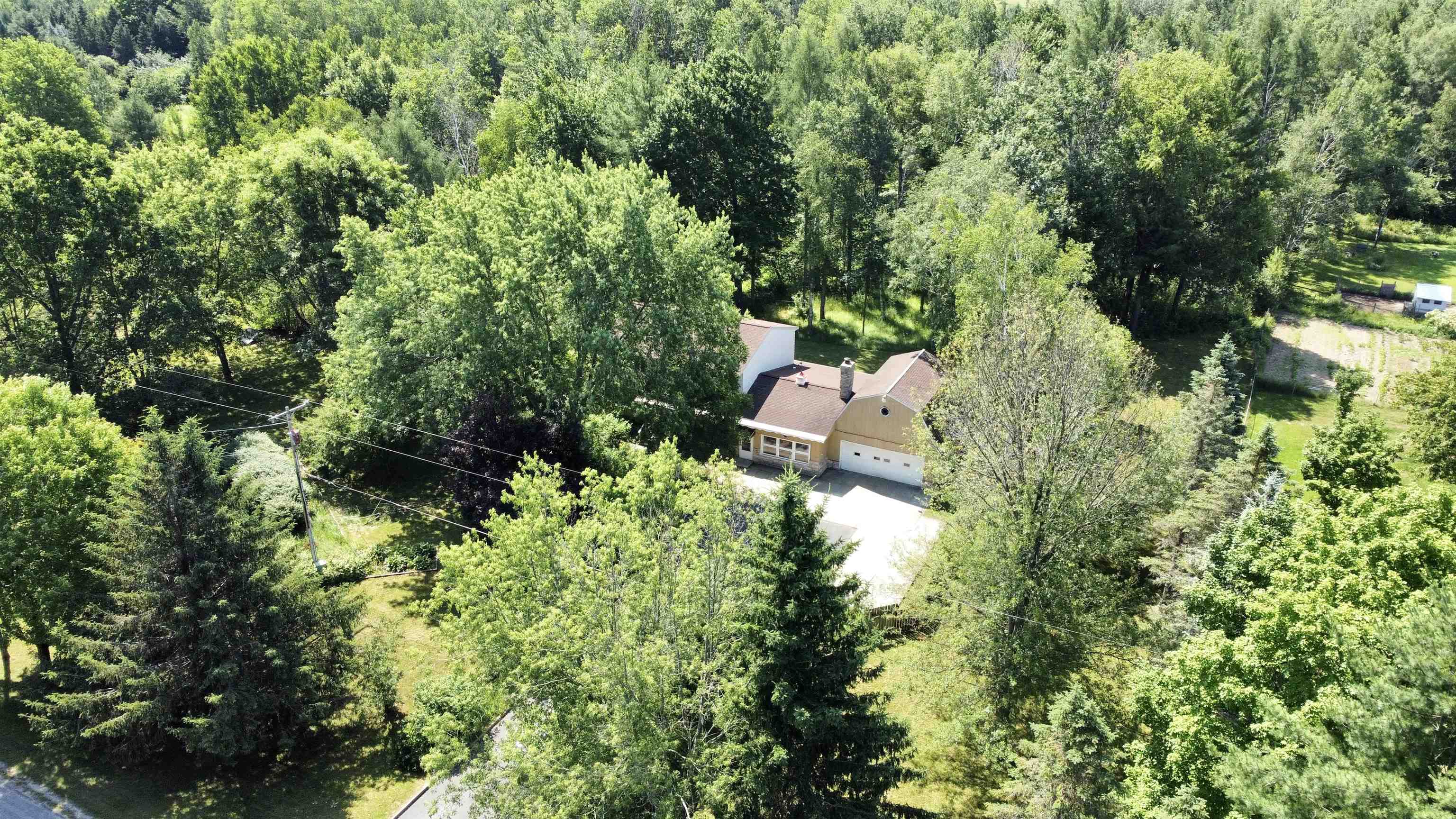 8850 30 1/2 Road Cadillac, MI 49601 - Photo 43 of 44