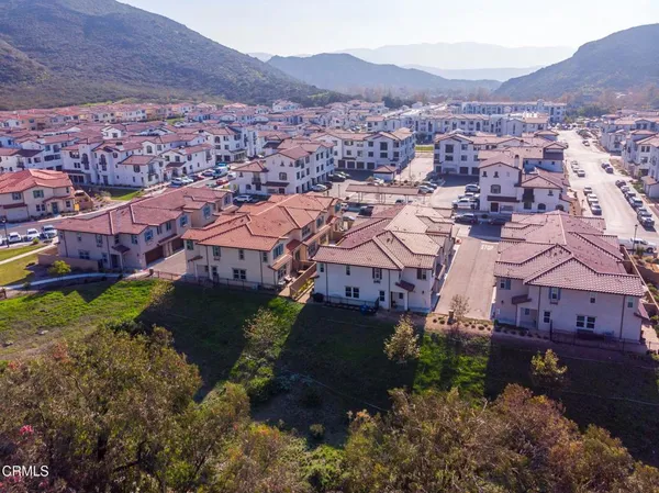 $749,000 | 231 Inspiration, Camarillo, CA 93012