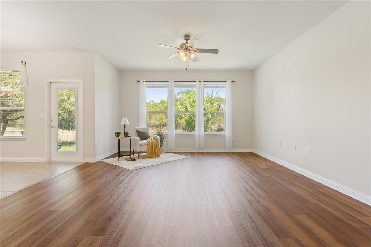 220 Coffee Mill Creek Road Georgetown, TX 78633 - Photo 8 of 36