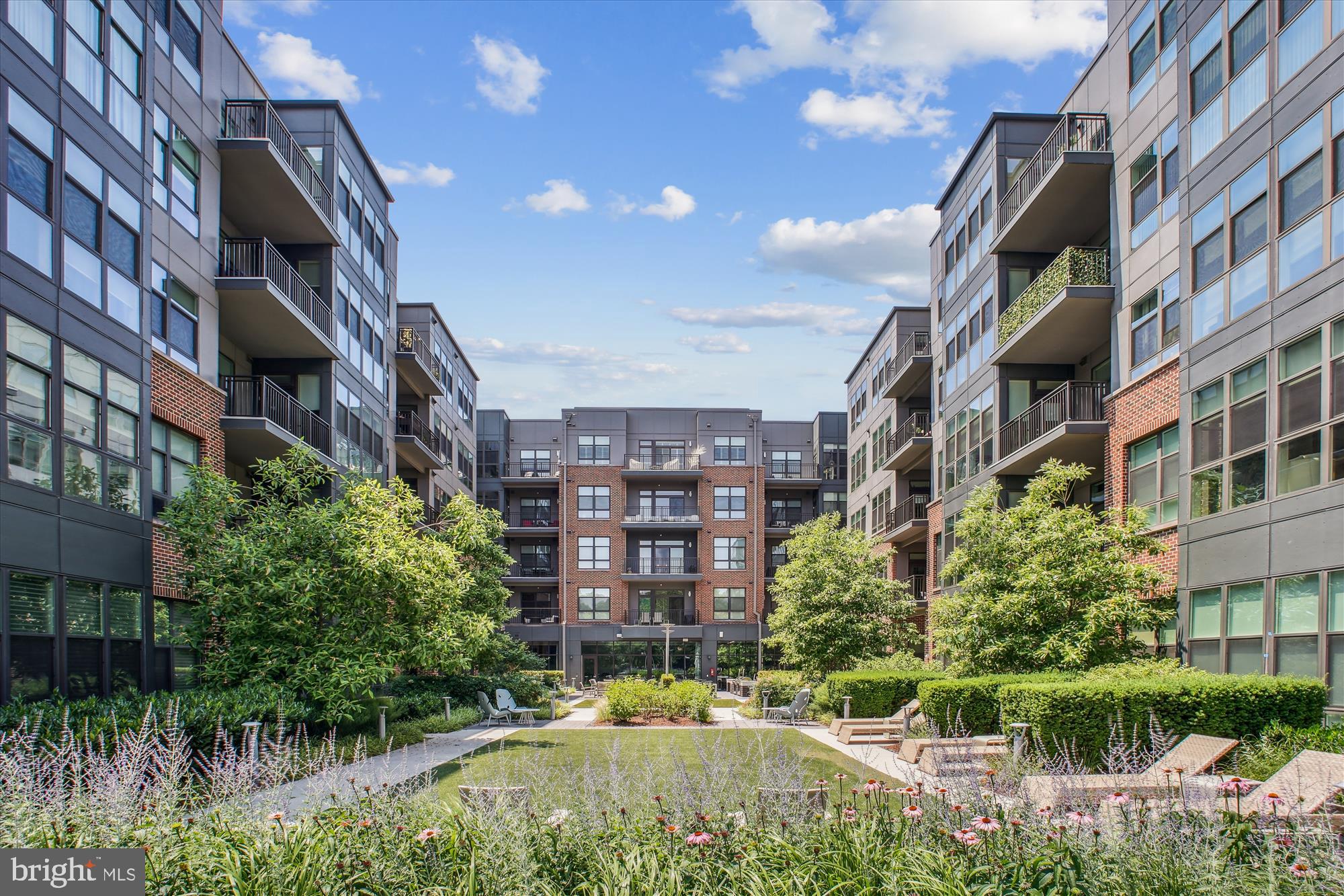 1761 Old Meadow Road, Unit 106 McLean, VA 22102 - Photo 35 of 37