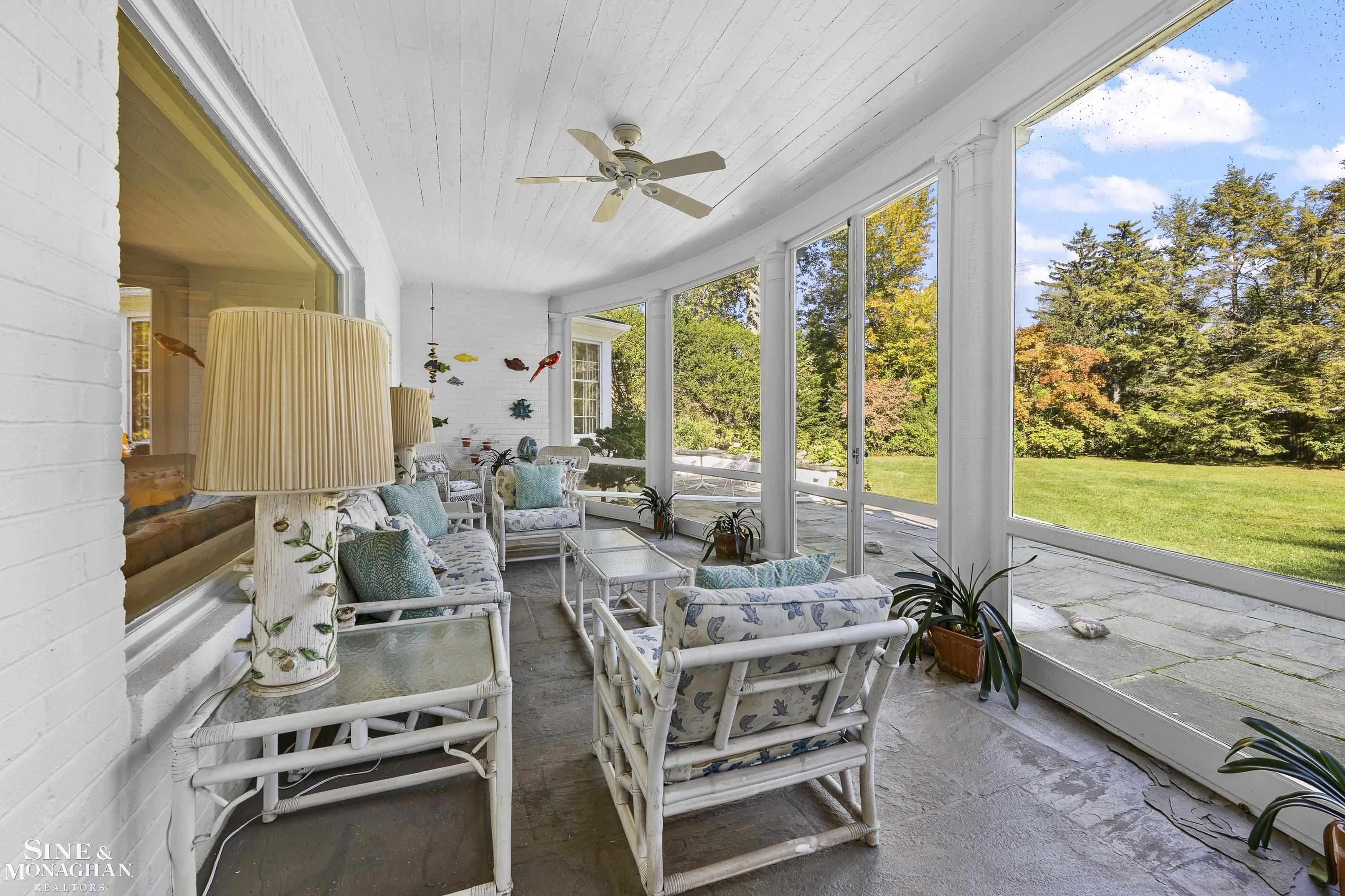 204 Cloverly Road Grosse Pointe Farms, MI 48236 - Photo 29 of 61