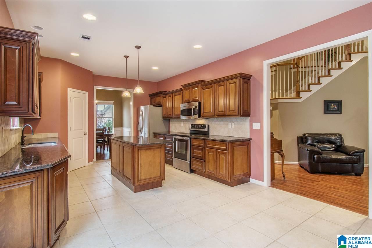 1028 Riviera Drive Calera, AL 35040 - Photo 13 of 39
