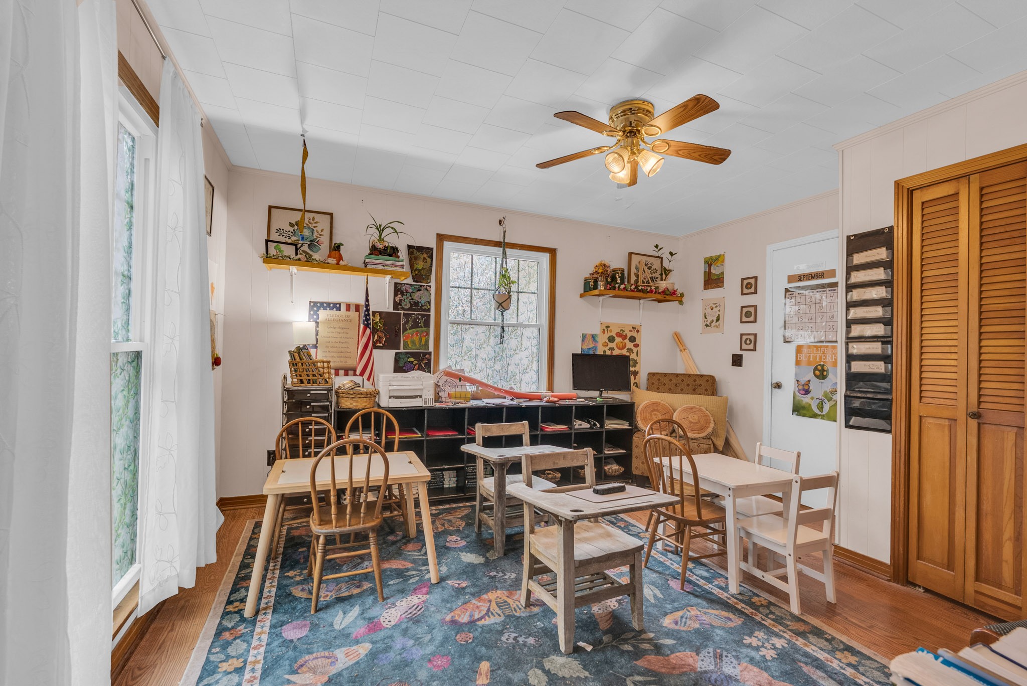 5881 Burgess Falls Road Sparta, TN 38583 - Photo 19 of 29 a dining room with furniture and window